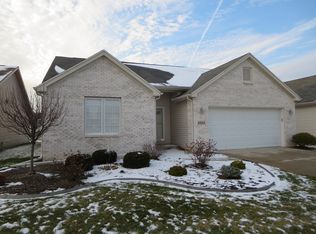 4262 Crystal Ridge Dr W, Maumee, OH 43537