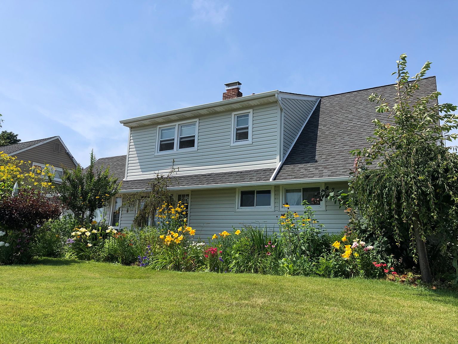 340 Twin Ln S, Wantagh, NY 11793 Zillow