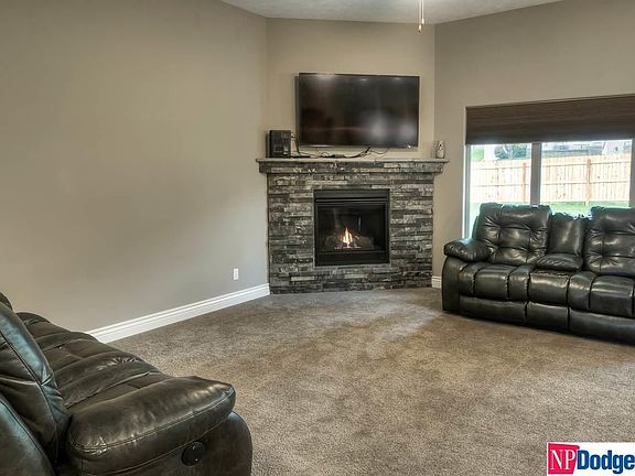 5th image of 6315 N 158th St