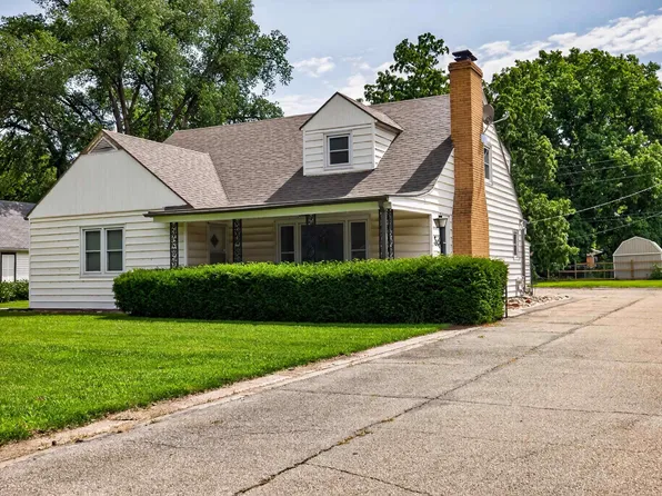 1922 N Kansas Ave, Topeka, KS 66608