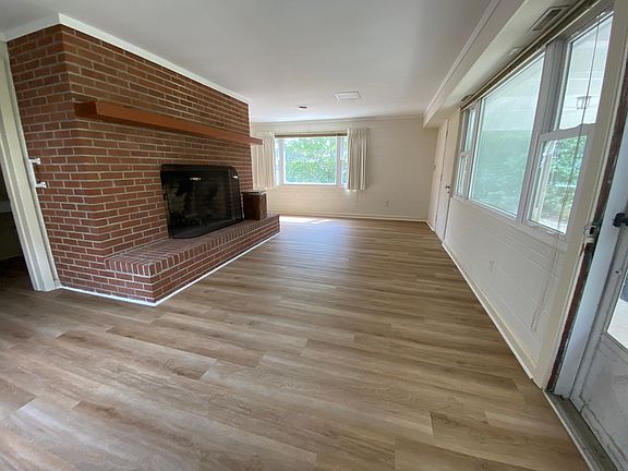 5th image of 106 79th St