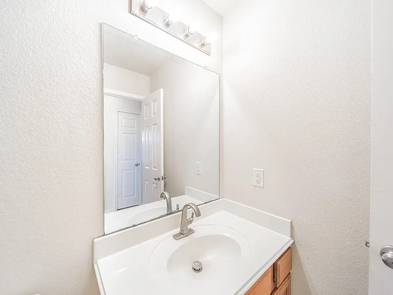 11821 Jelicoe Dr — Photo 14