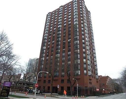 1st image of 901 S Plymouth Ct APT 1704