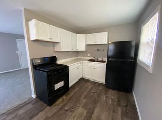 3570 Kimberly Downs Rd APT 4, Davenport, IA 52807