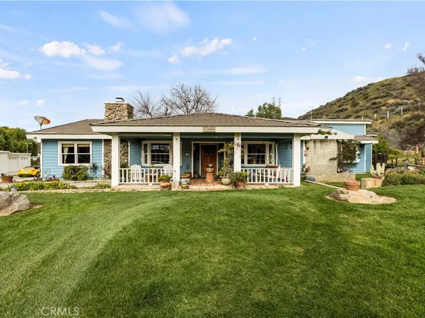 23001 Riverview Rd, Saugus, CA 91390