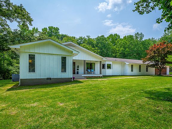 3rd image of 1727 Bayfront Dr