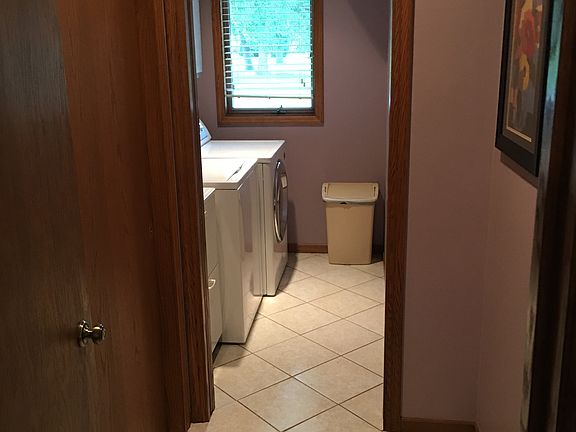 Mud & Laundry room