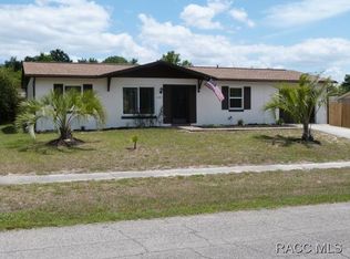 2154 W Devon Dr, Citrus Springs, FL 34434