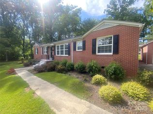 704 Marion Sims Dr, Lancaster, SC 29720