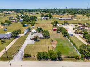 2705 County Road 920, Crowley, TX 76036