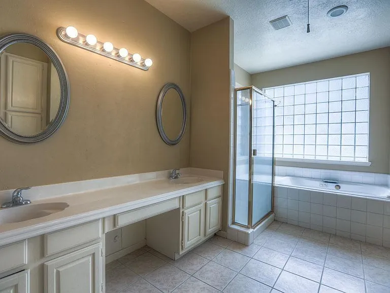 3411 Ashfield Dr — Photo 8