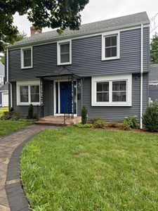 10 Overhill Rd, West Hartford, CT, 06117