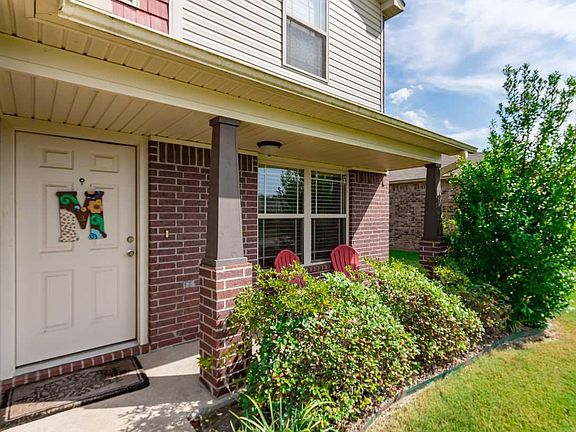 4th image of 6501 White Oak Way