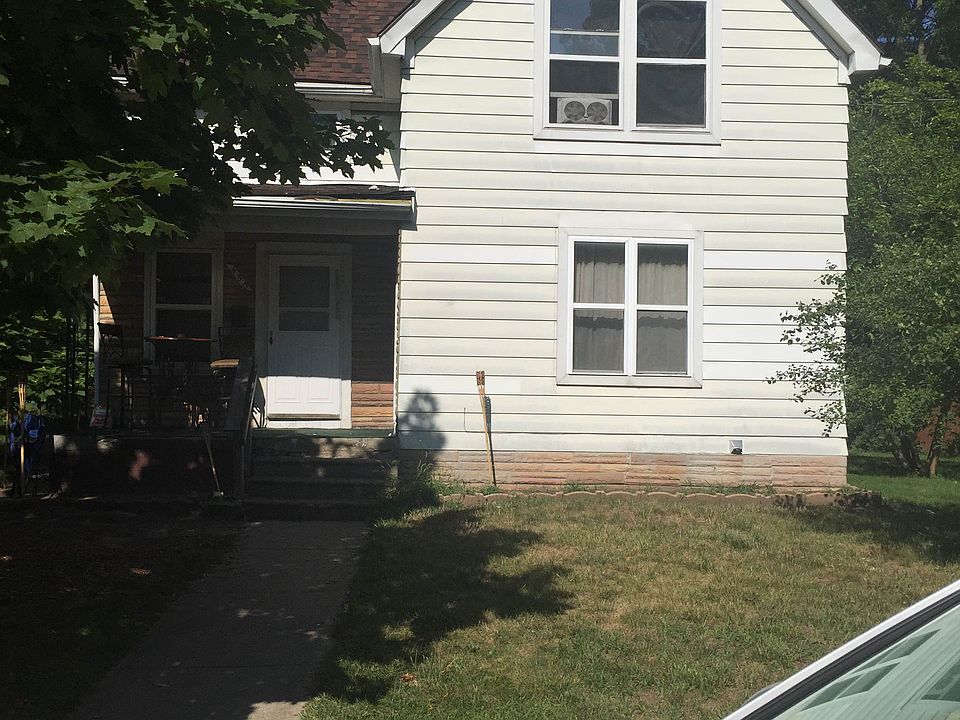 1st image of 450 2nd Ave