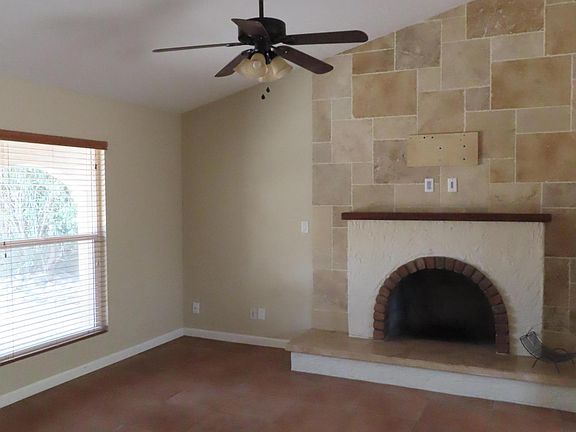 3rd image of 2334 N 87th Way