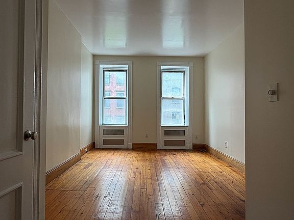 2nd image of 457 W 35th St APT 4E