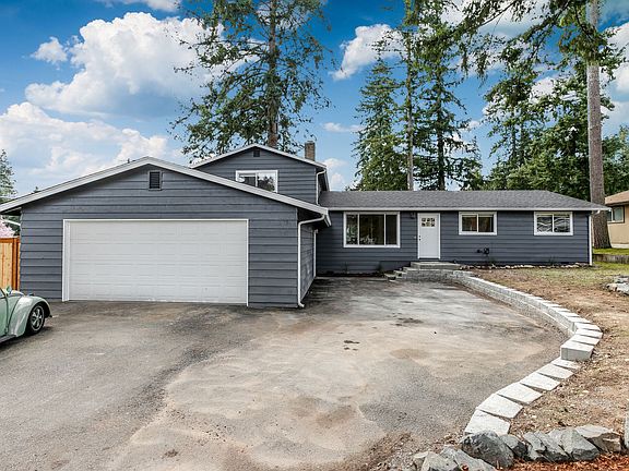 4th image of 12722 106th Avenue Ct E