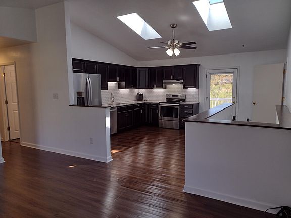 5th image of 8155 Ashton Ln