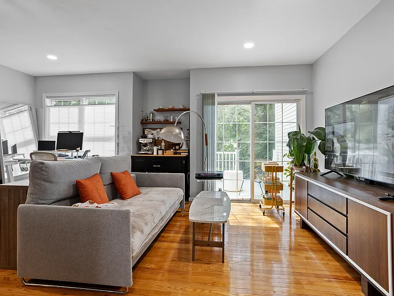 36 Cambridge Rd #44 — Photo 3