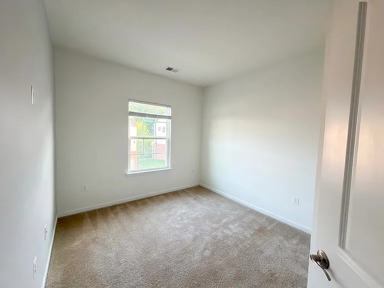 6314 Halsted Ave — Photo 20