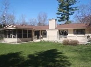 4904 Aaron Dr, Oscoda, MI 48750