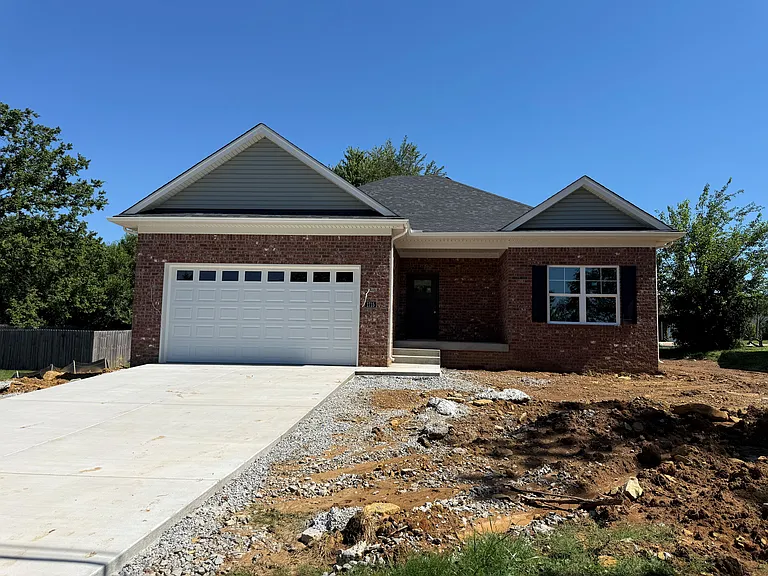1715 Reel Dr — Photo 1