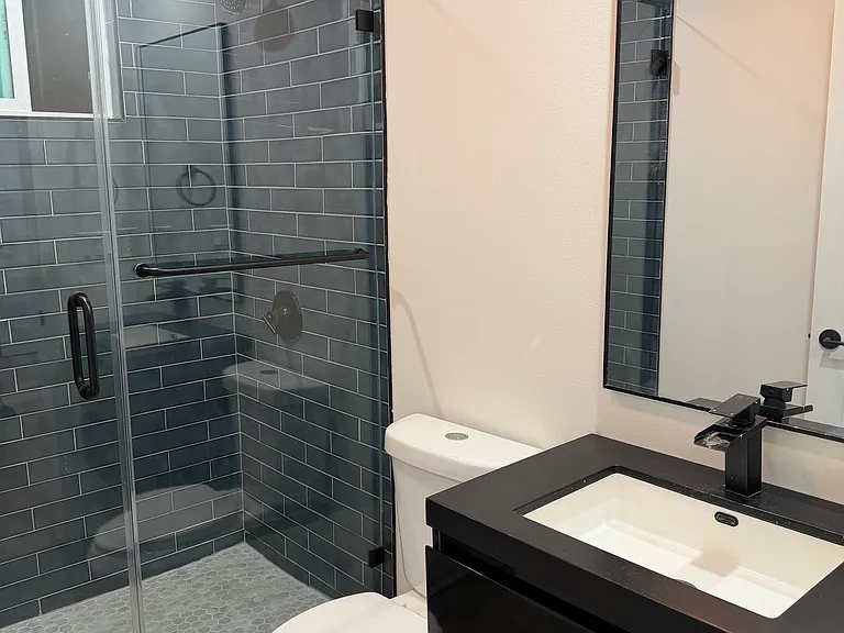 2624 W Alhambra Rd — Photo 20