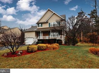 1880 Glen Eagles Dr, Pottstown, PA
