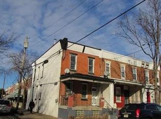 5835 Arch St, Philadelphia, PA
