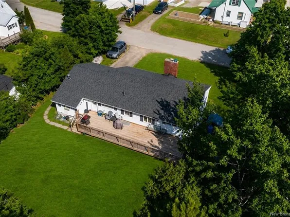 101 Douglas Ave, Woodstock, NB E7M 5Z8