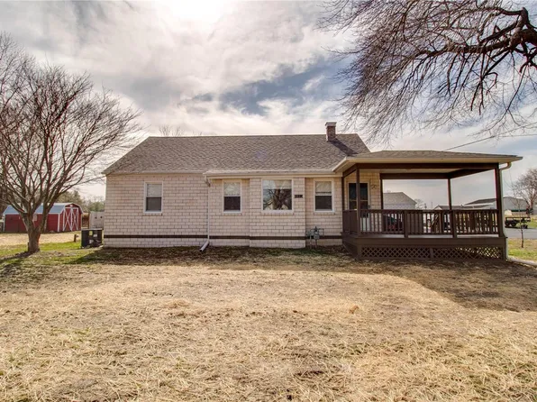 3120 Seiler Rd, Bethalto, IL 62010