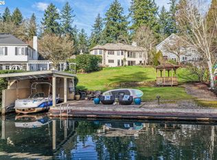 17282 Lake Haven Dr, Lake Oswego, OR 97035