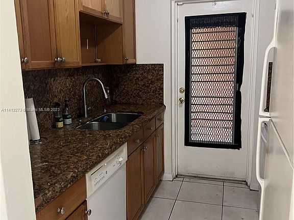 3rd image of 8704 NW 35th St APT 208