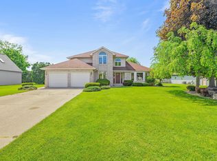 5081 Loganberry Dr, Saginaw, MI 48603