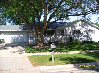 1904 10th St SW, Austin, MN 55912