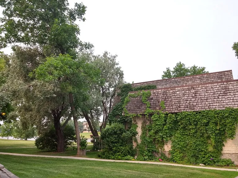 120 Baylor Ave — Photo 11