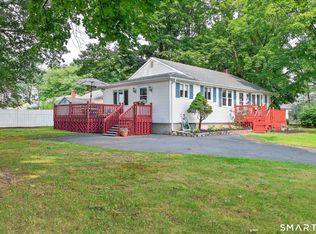 15 Raymond Street, East Hartford, CT 06118