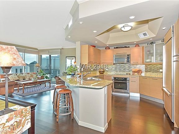 3rd image of 222 Karen Ave Unit 1607