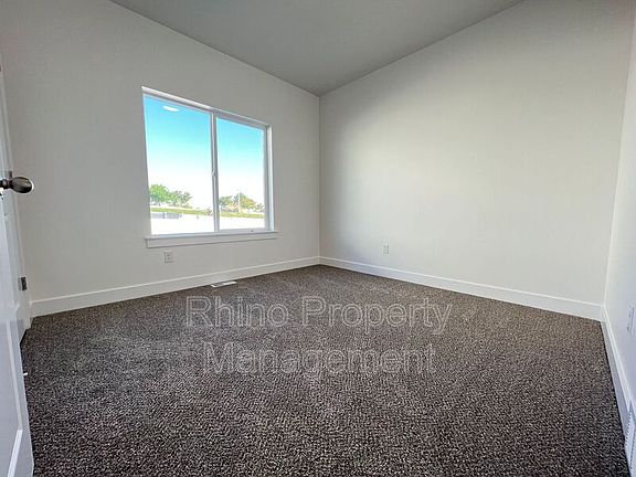 5th image of 5052 W Jaycie Ct #A
