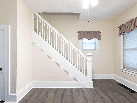 2nd image of 5013 Ira Ave