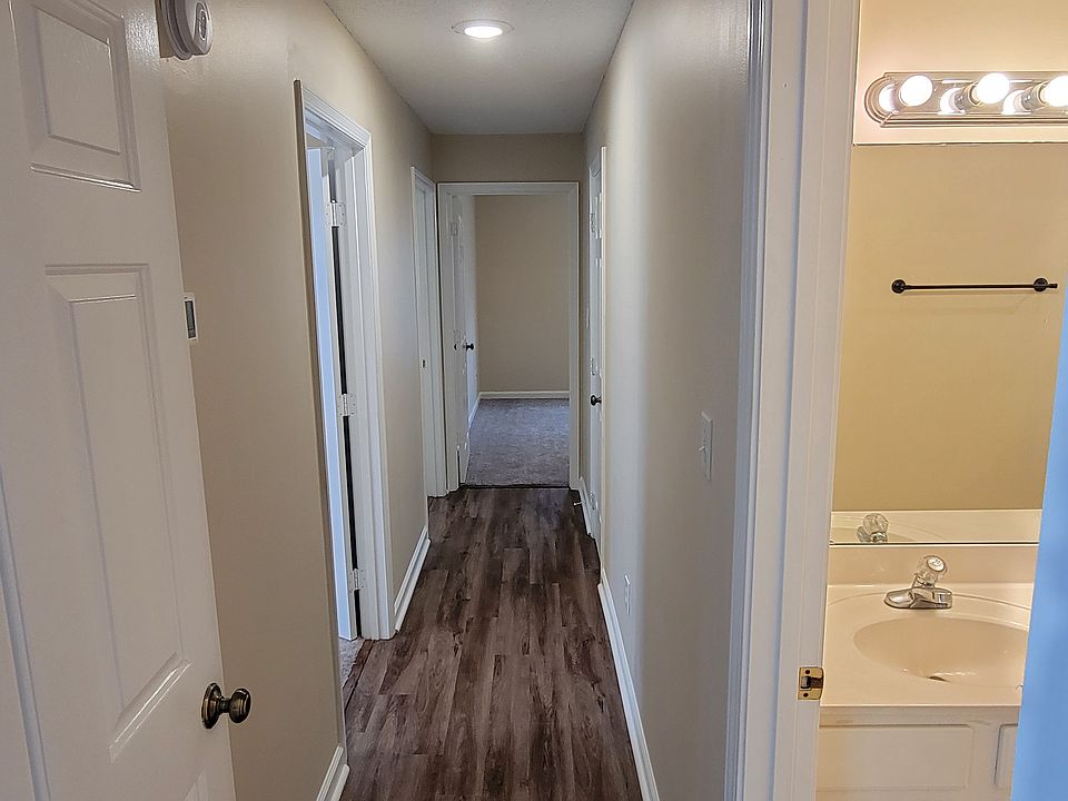 1st image of 1802 Barberry Dr #1804