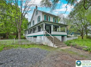 4215 W Grant St, Slatedale, PA 18079