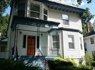 35 Moultrie St, Dorchester, MA 02124