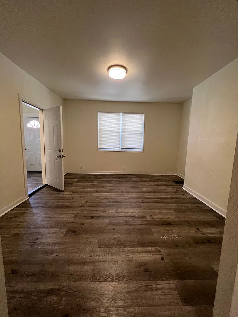 Updated 1br studio apartment! — Photo 2