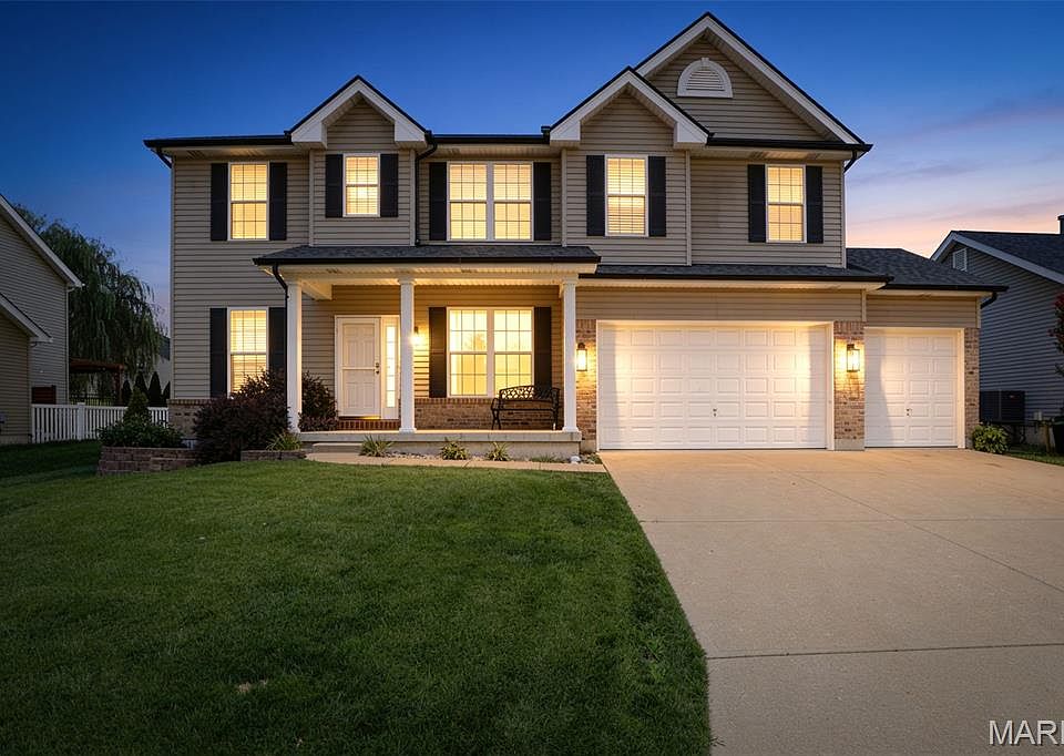 1st image of 2004 Belmont Dr