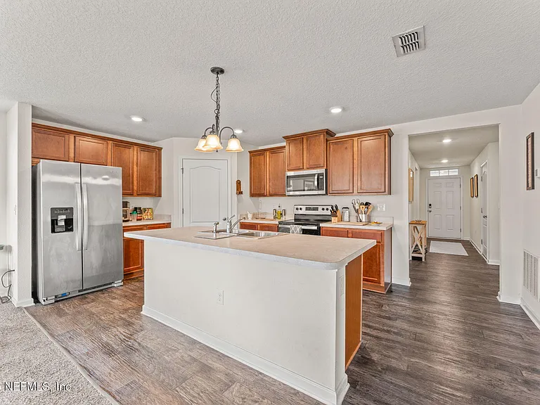 11529 Stickleback Ln — Photo 10