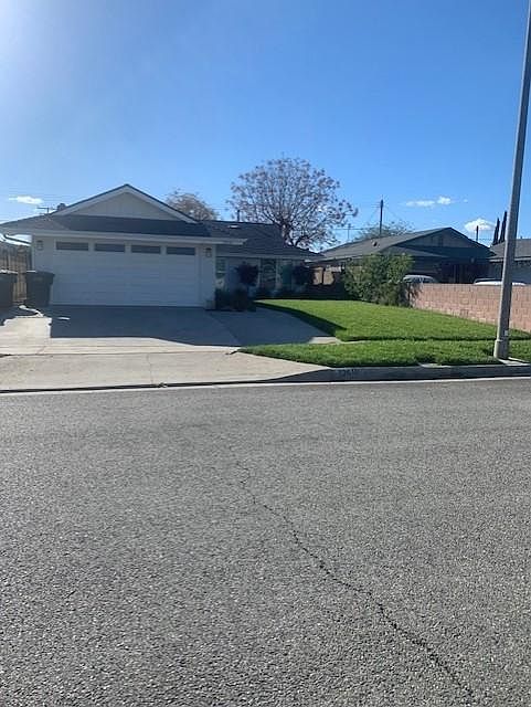 1st image of 12610 Maryvine St