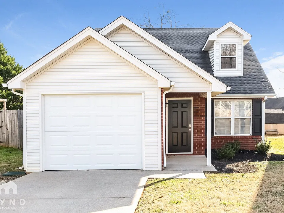 2725 Painted Pony Dr