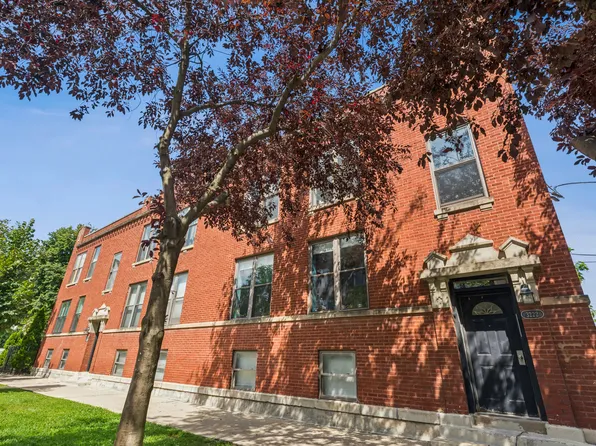 3222 W Sunnyside Ave #2E, Chicago, IL 60625