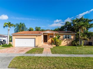 2215 SW 83rd Ct, Miami, FL 33155